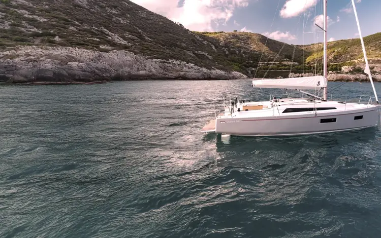 Oceanis 30.1 Oceanis 30.1